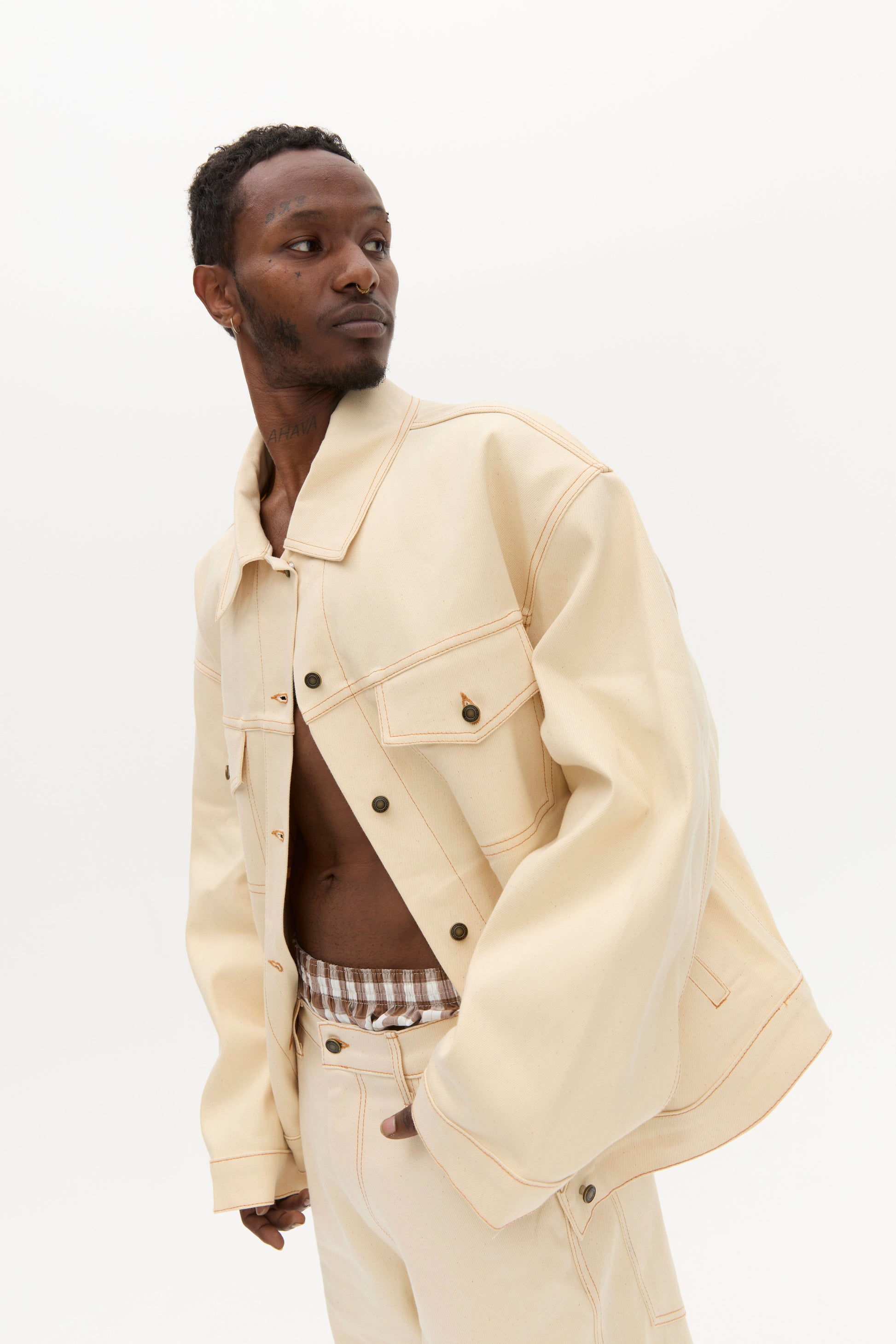 OVERSIZED DENIM JACKET in ECRU