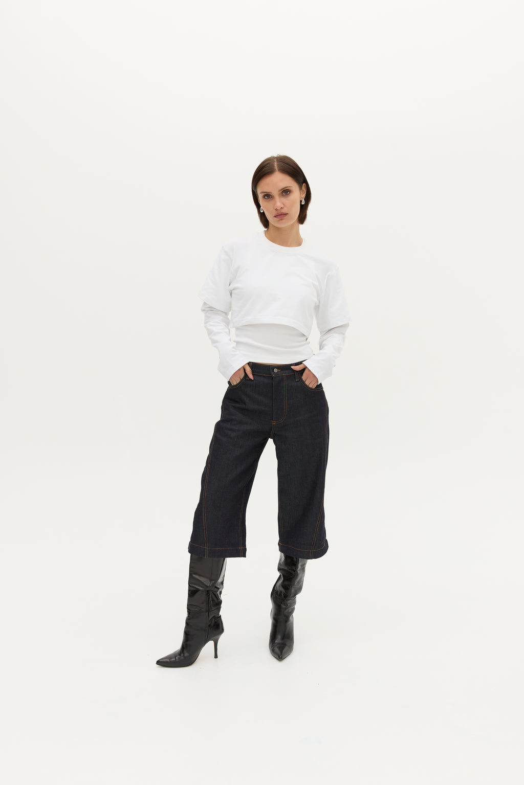BACKTALK CROPPED L/S TOP